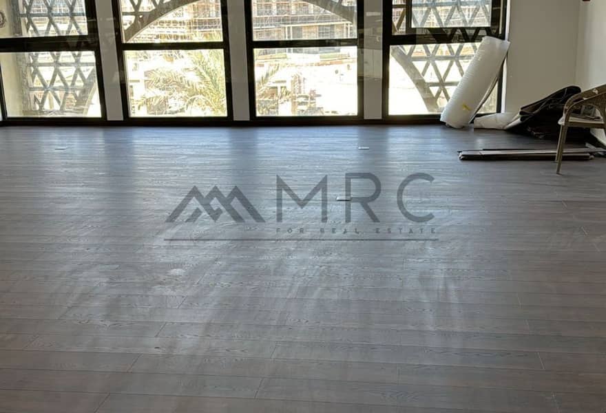 3 e9c0d766-7ad4-4359-b572-501f43499682. jpg