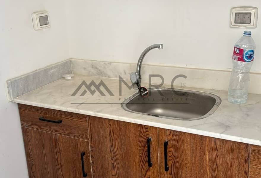 4 a001cadf-6f7a-4941-ba3a-86ea42a87df7. jpg