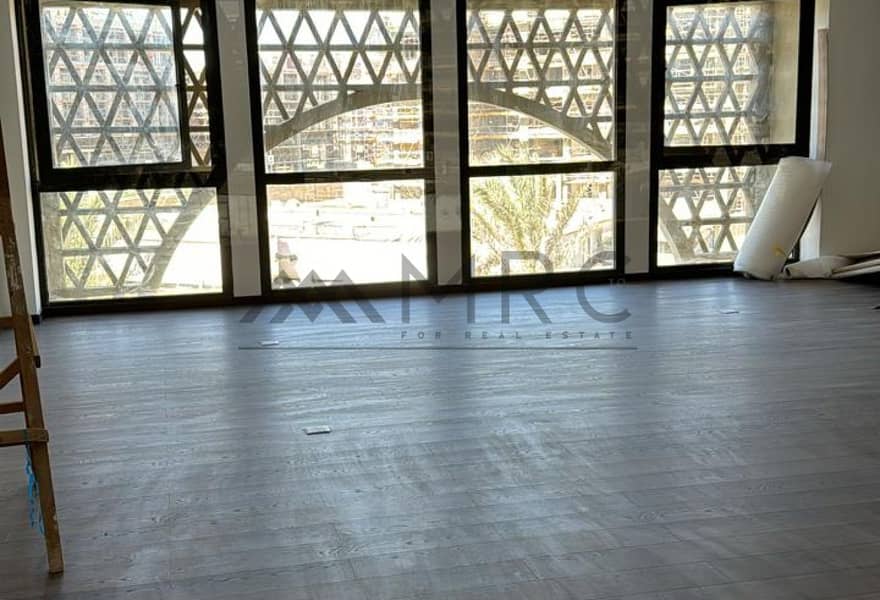 6 c5506e6b-f86f-451a-bb74-c27cd5dfdbca. jpg