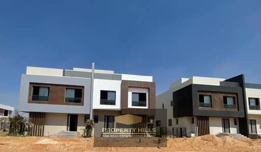 4 Bedroom Townhouse for Sale in Hadayek October, Giza - 006b26c4-394e-4db6-b270-481b12a8271f. jpeg