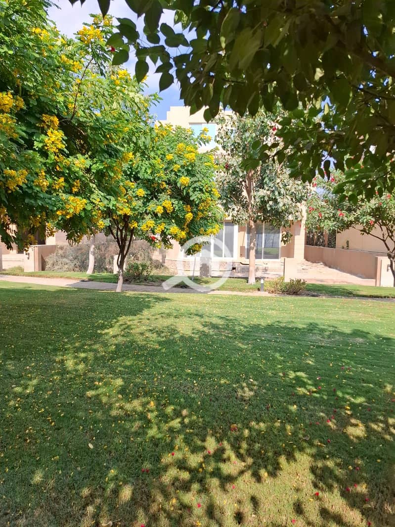 13 WhatsApp Image 2025-10-15 at 2.45. 13 PM. jpeg