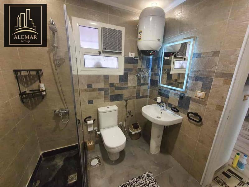 10 c8def534-0032-4a8e-ae2a-4f1463d2e243. jpg