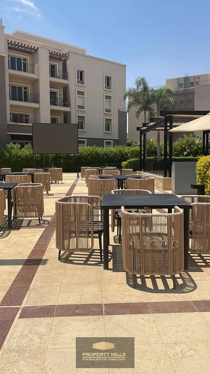 10 WhatsApp Image 2024-09-12 at 4.19. 51 PM (2). jpeg