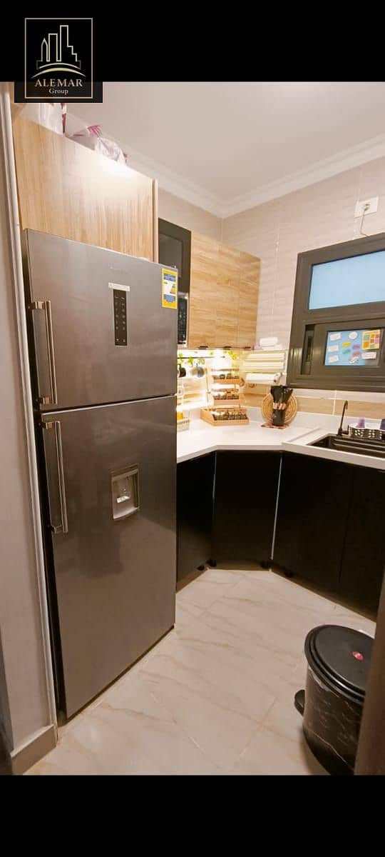 7 eb1618d8-6e4c-4d43-8104-c31a13393c52. jpg