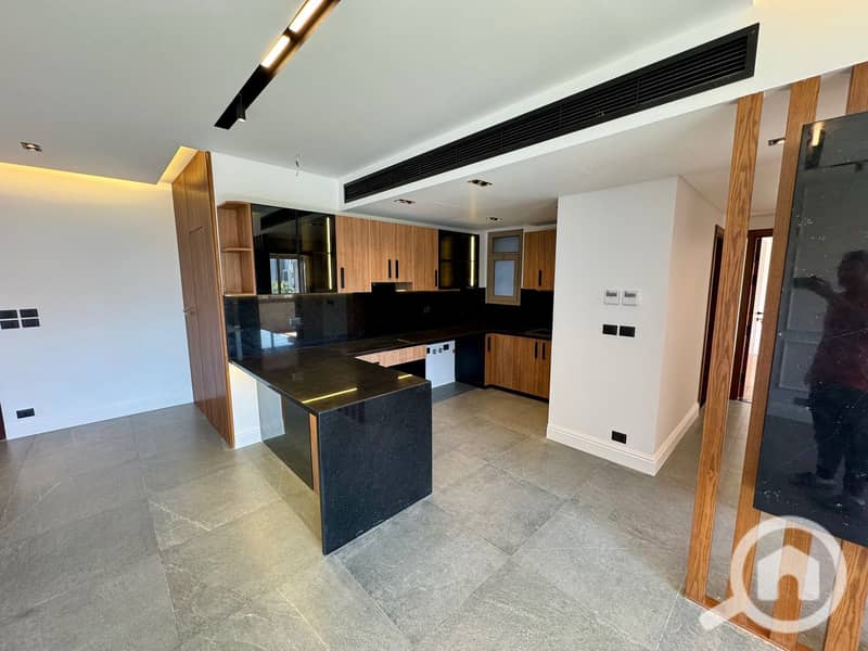 8 WhatsApp Image 2025-10-29 at 2.22. 24 PM. jpeg