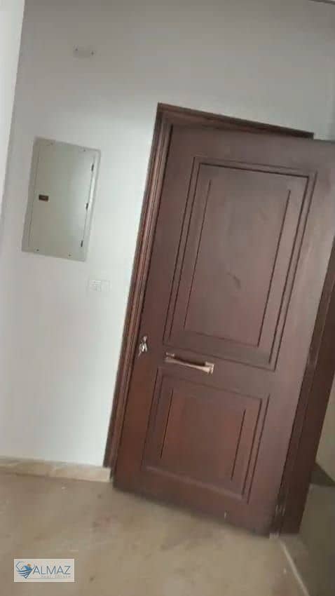 16 WhatsApp Image 2025-12-02 at 1.06. 31 PM (2). jpeg