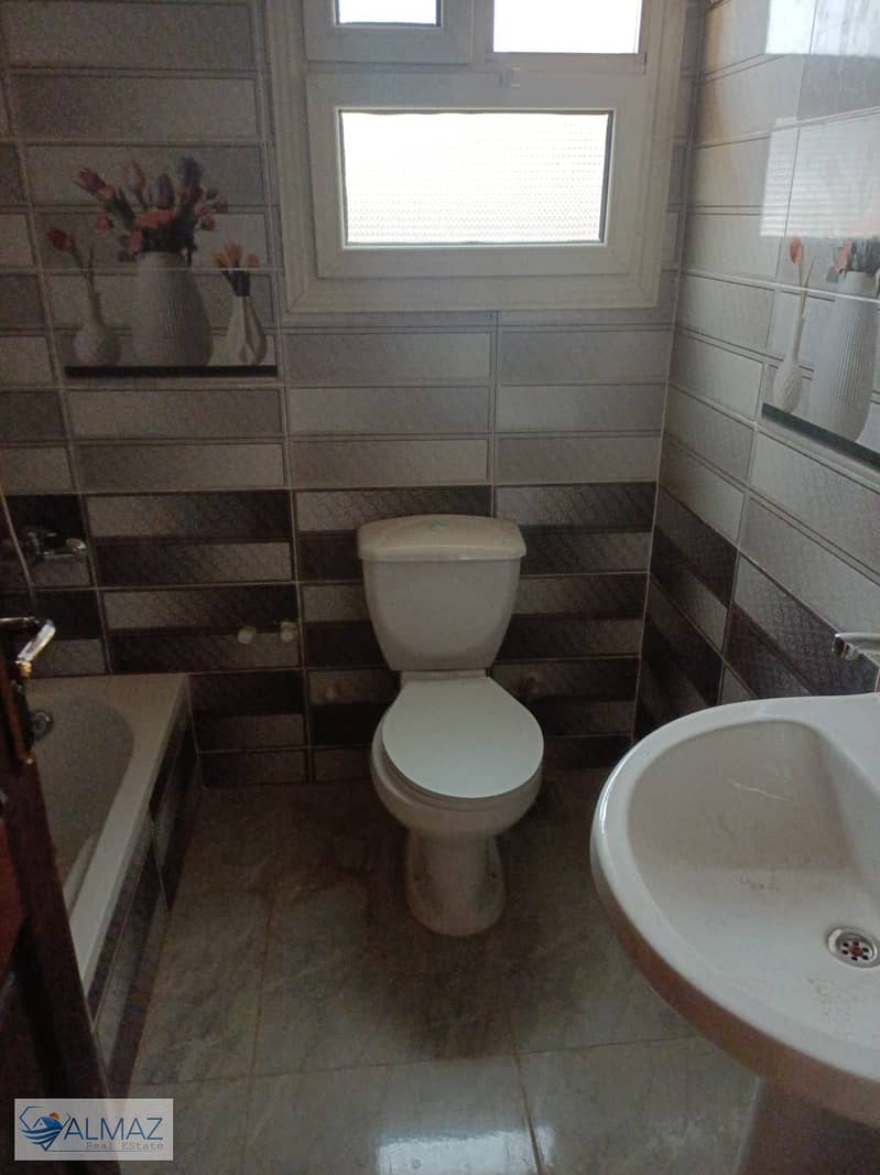 26 WhatsApp Image 2025-12-02 at 11.54. 19 AM. jpeg