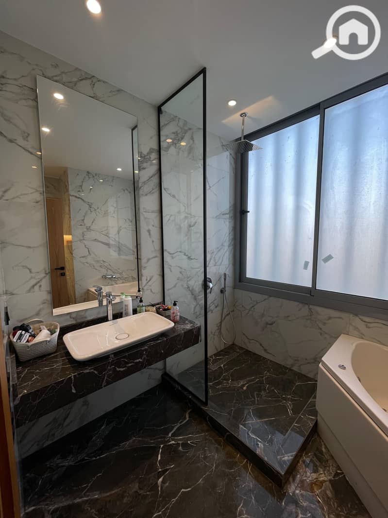 4 WhatsApp Image 2025-10-26 at 11.20. 49 AM. jpeg