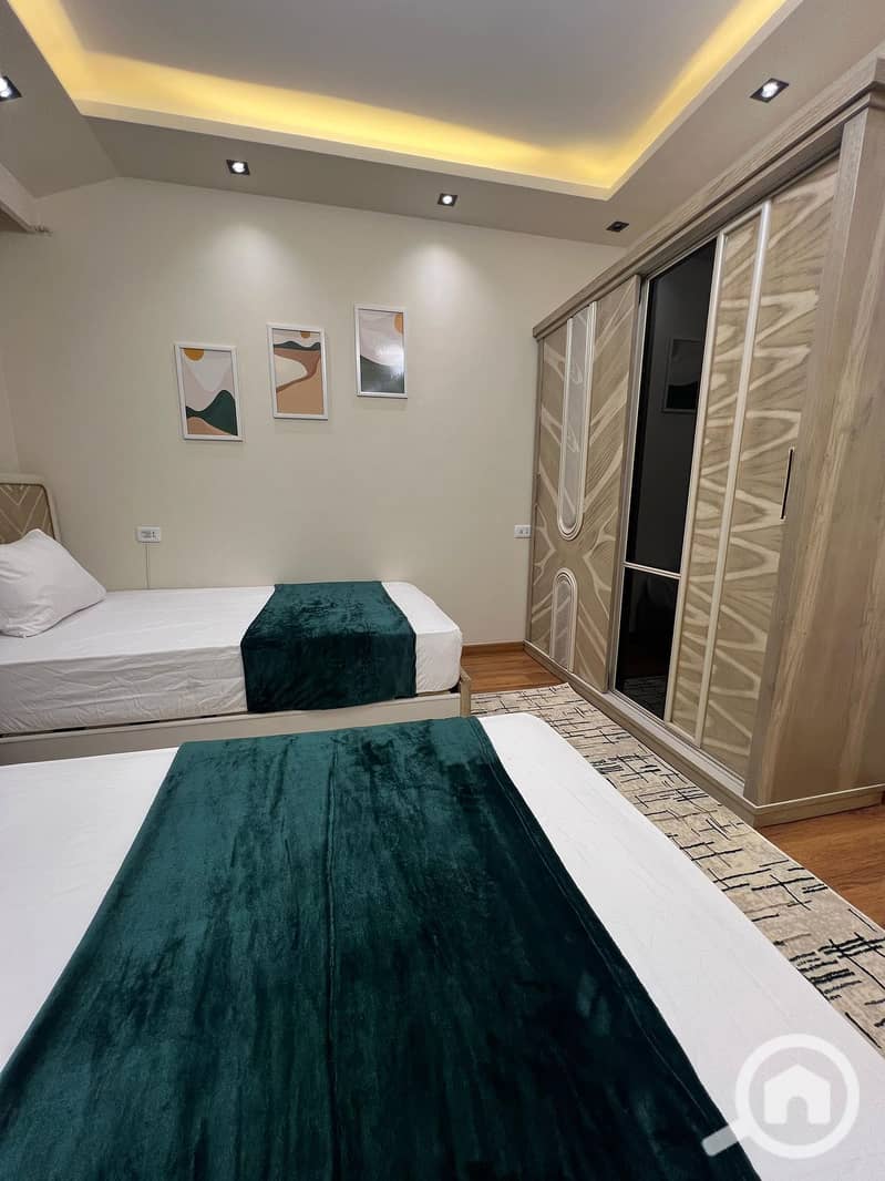 9 8df13981-fb26-4046-8378-1b39bc63b98b. jpeg