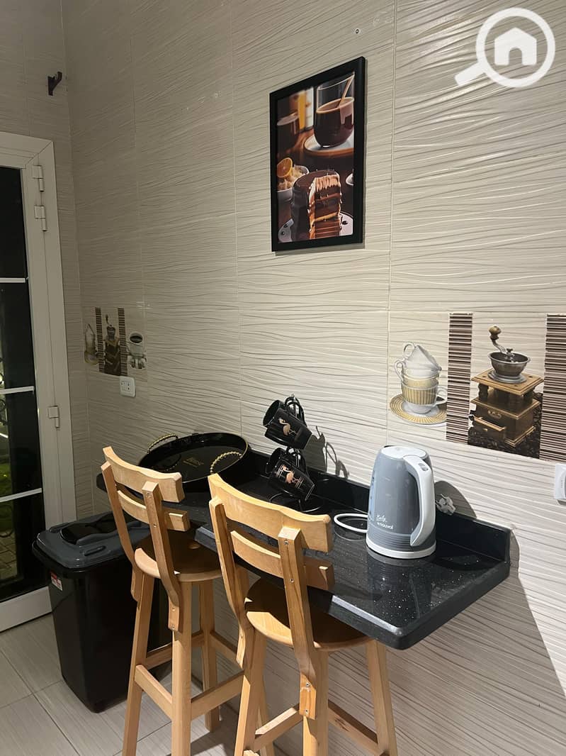 28 a0376d00-f7c6-43d5-b98d-9027e3b39e82. jpeg