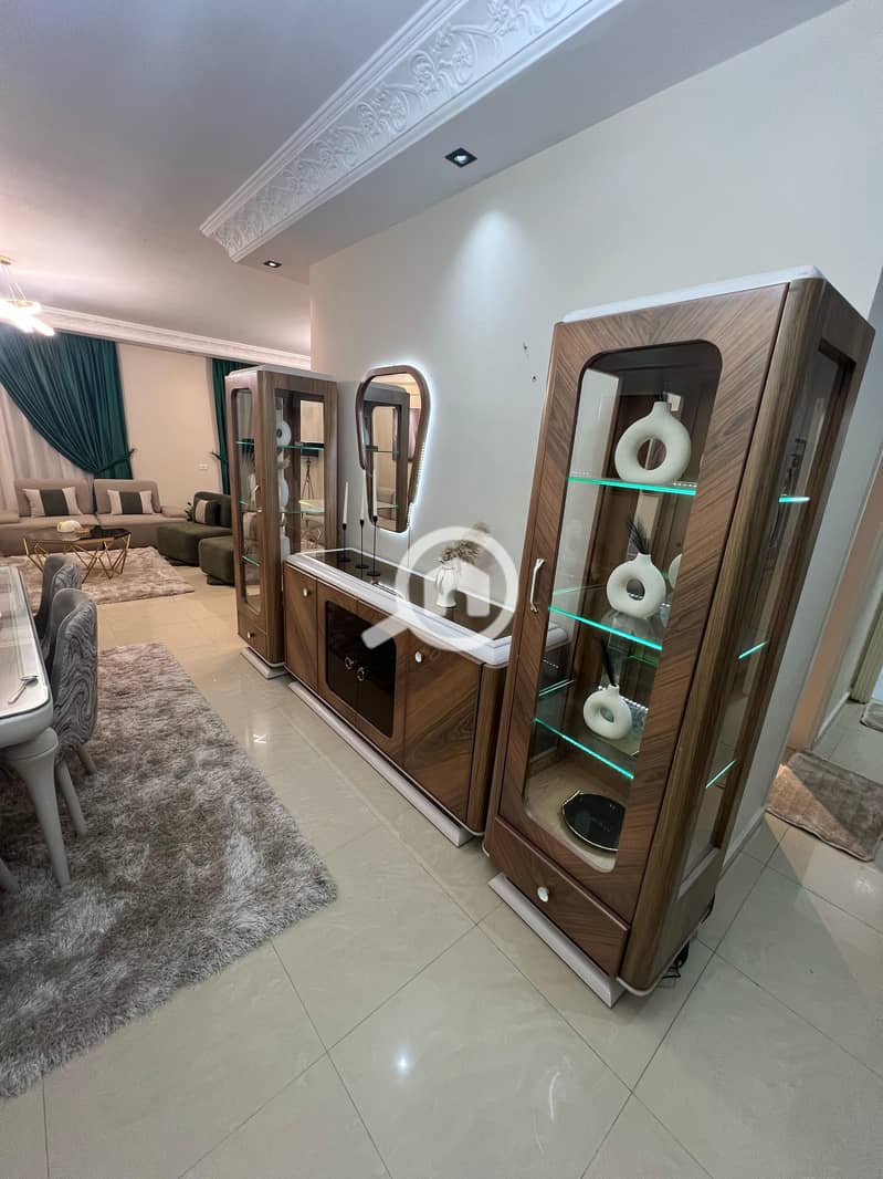 37 d397e78a-11fa-4f08-acae-27dc7ae9746a. jpeg