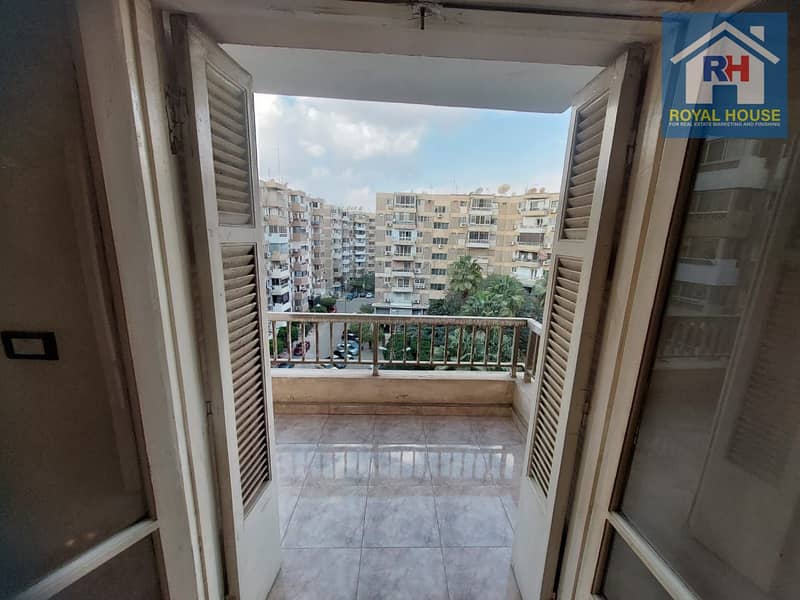 6 WhatsApp Image 2025-11-27 at 17.46. 10 (4). jpeg