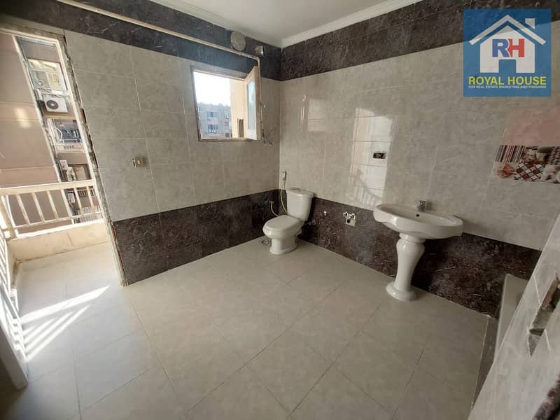 7 WhatsApp Image 2025-11-27 at 17.46. 11 (4). jpeg