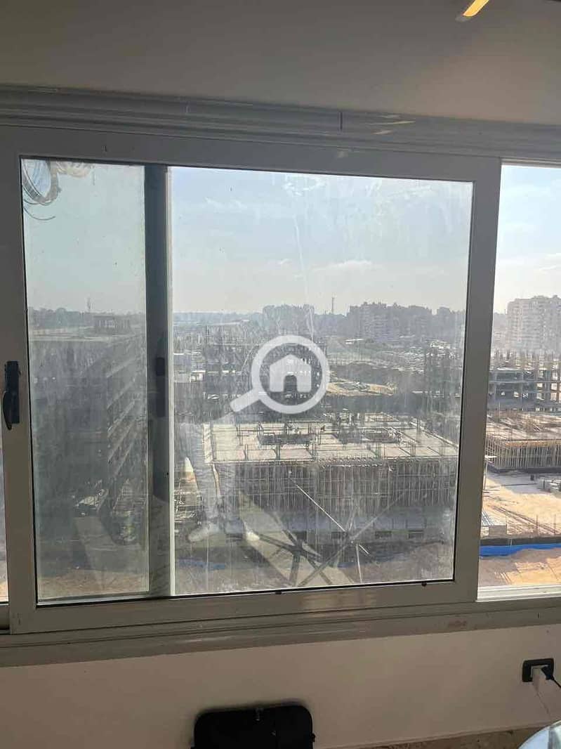 2 f16de395-18cb-4694-9ba6-a9fed7cd6302. jpg