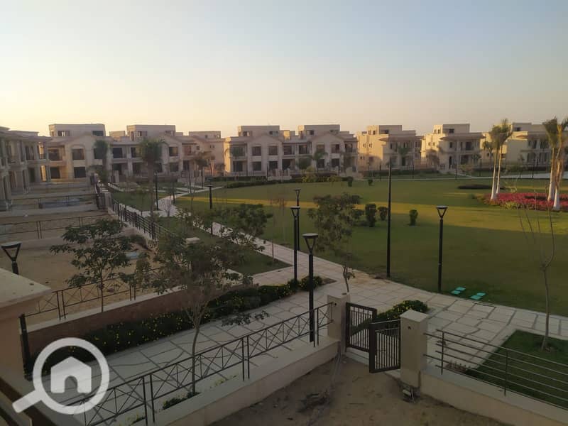 2 462eb543-18a9-4afc-999b-72f9b45780bd. jpg