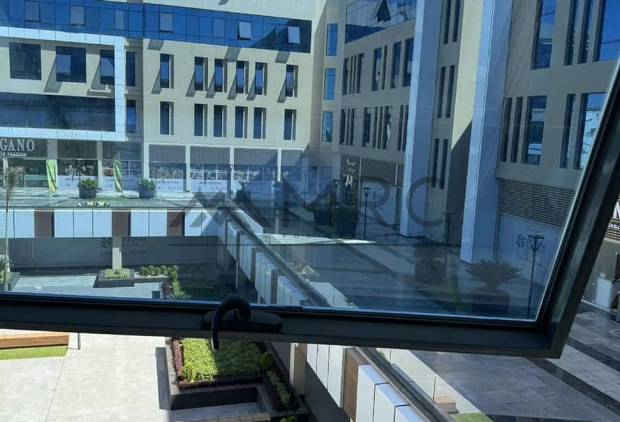 5 2bc6262f-11a0-461b-b84e-1628638fd4e7. jpg