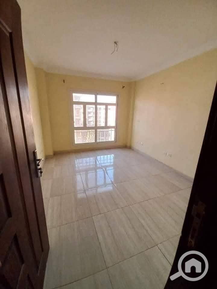 4 09ff75e1-5f2a-48c1-9760-616f54cf5c37. jpg