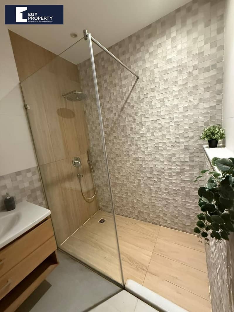 9 _files_d2acfa38-2437-49c2-a40e-d3041859ead1. jpeg