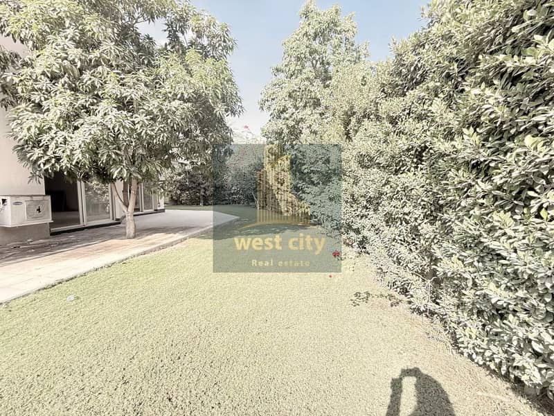 6 WhatsApp Image 2025-12-02 at 12.50. 02 PM. jpeg