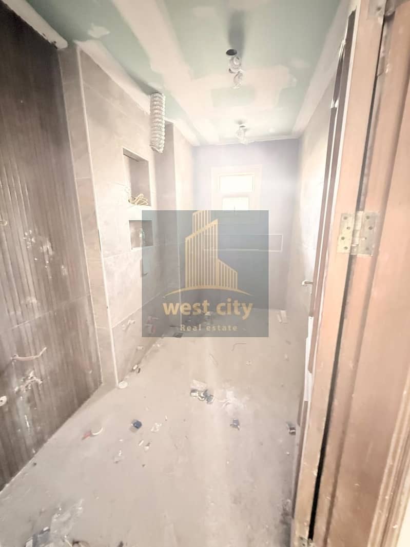 11 WhatsApp Image 2025-12-02 at 12.49. 48 PM. jpeg