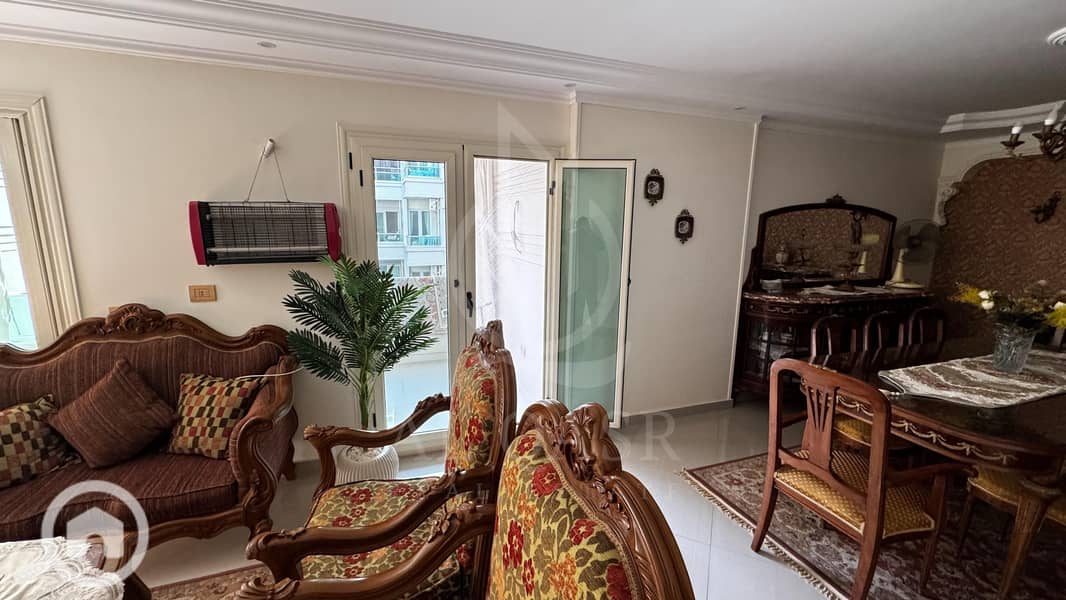 10 f12df3df-8346-47bb-a404-056bfc3961e1 2. JPG