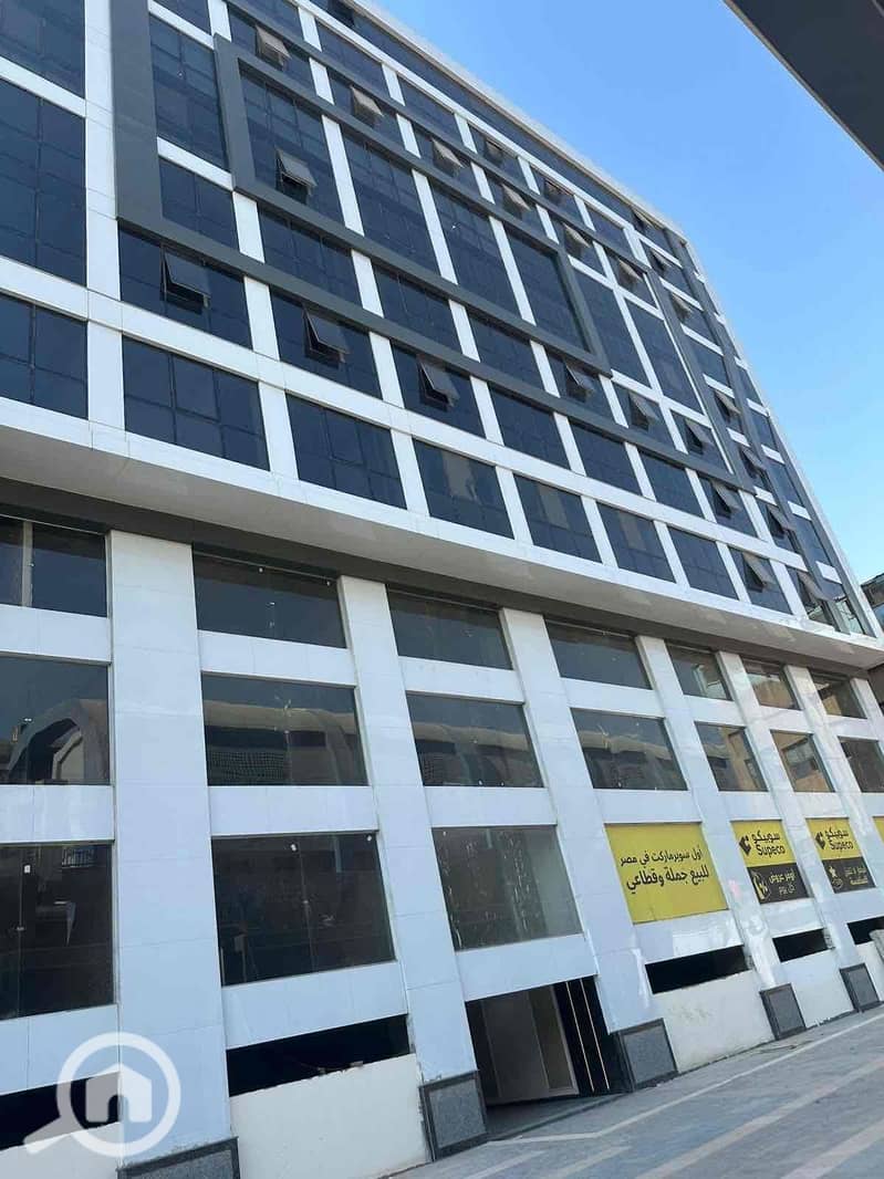 4 d9b45901-9218-46ee-aef6-77725e23b099. jpg