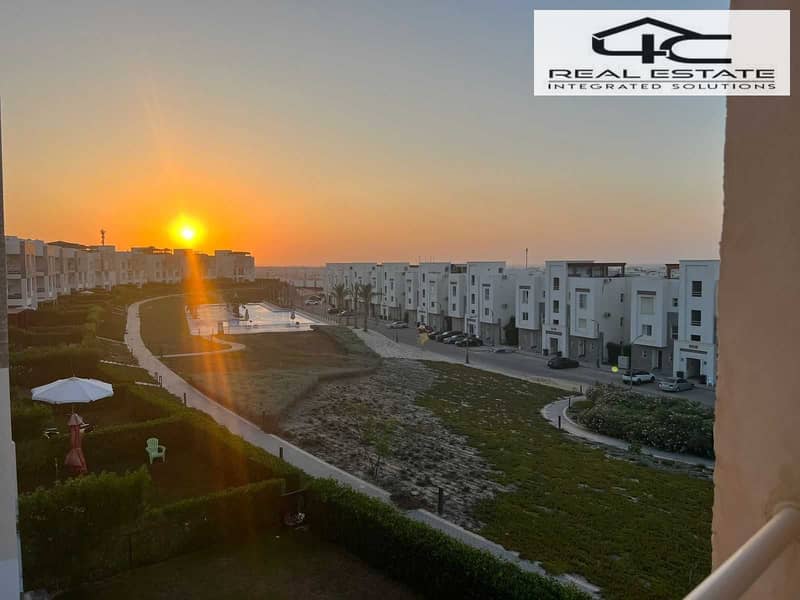 2 qdZzIdEr6vfG5pM82iDRZdvR85P7r7iYkqP1lnhF. jpg