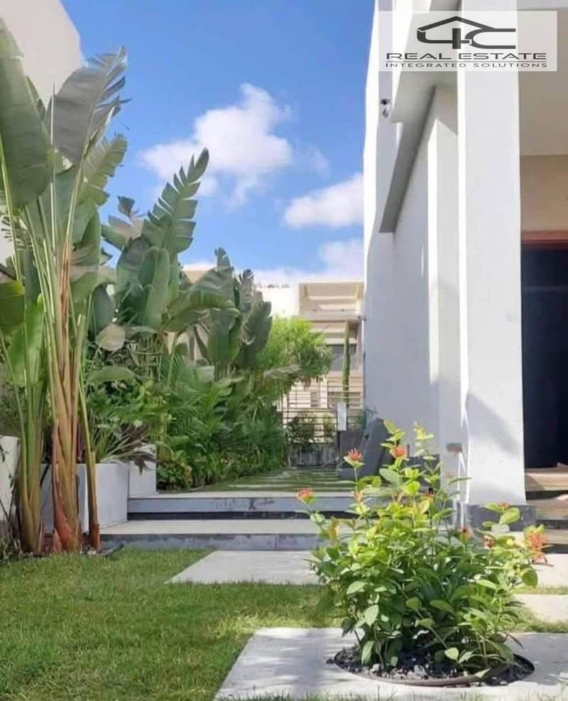 4 WhatsApp Image 2025-12-02 at 12.15. 34 PM (2). jpeg