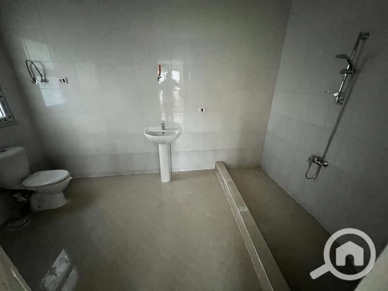 8 WhatsApp Image 2025-12-02 at 2.28. 01 PM. jpeg