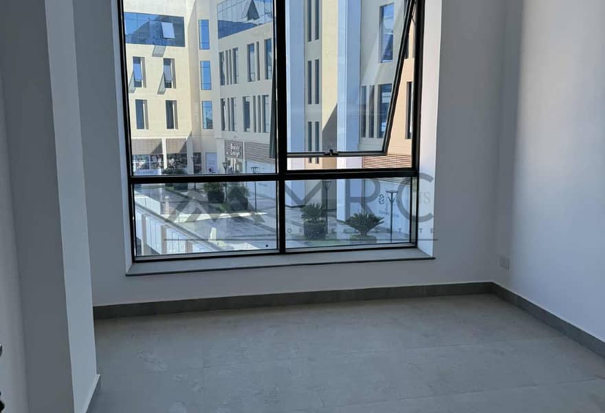 2 9615e766-87c3-41cd-ba90-b81d1041a690. jpg