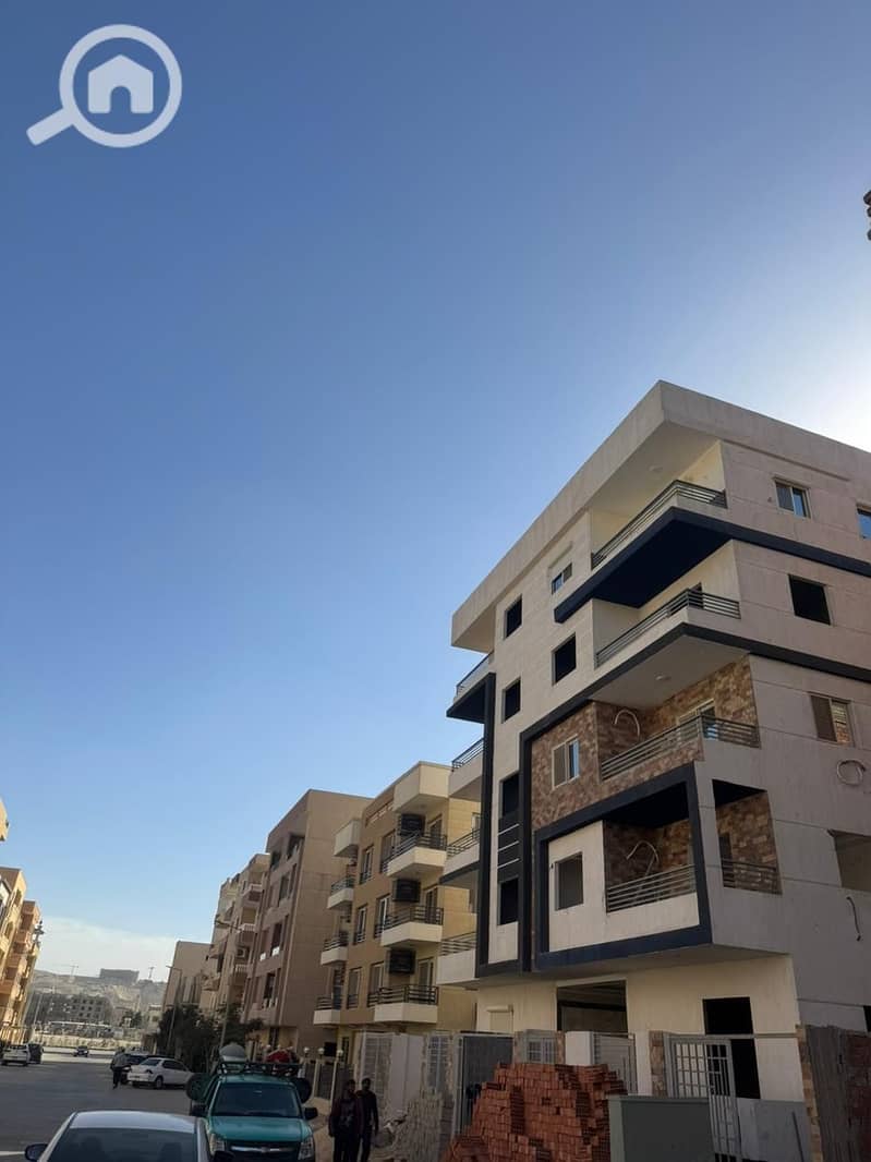 9 3a73be90-fad3-45f0-93a6-f090dce7b9c0. jpg