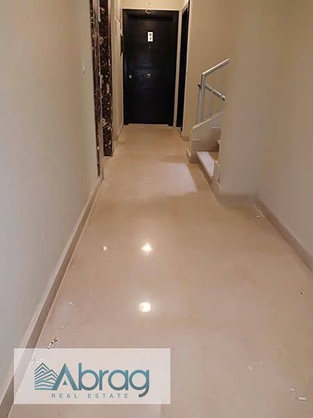 11 115d40cd-5fe8-485b-a503-6d1c3fe5b54e. jpg