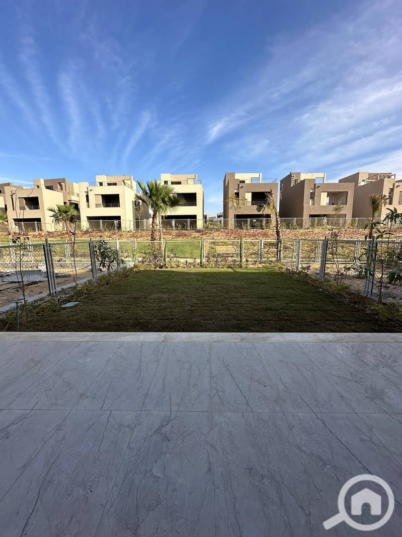 3 WhatsApp Image 2024-12-17 at 1.25. 41 PM. jpeg