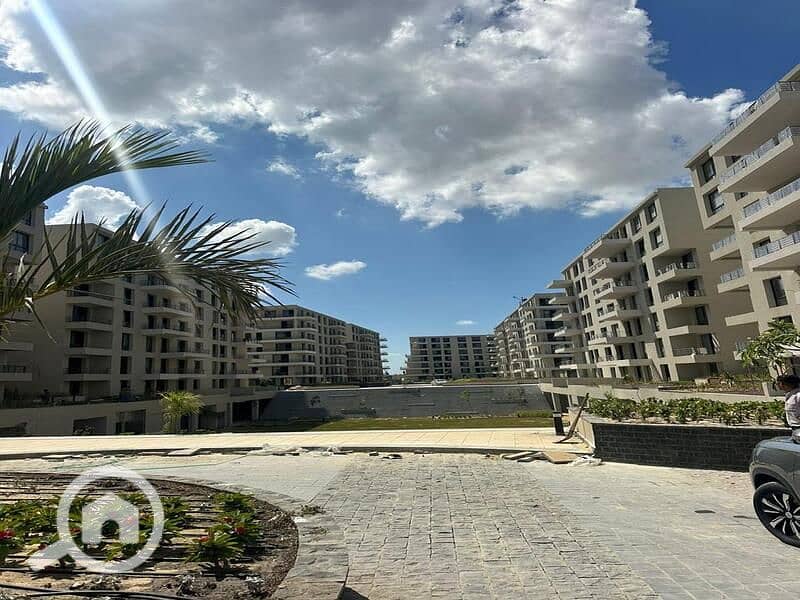 2 538284c1-26f4-4e55-83d8-bd679788b2eb. jpg