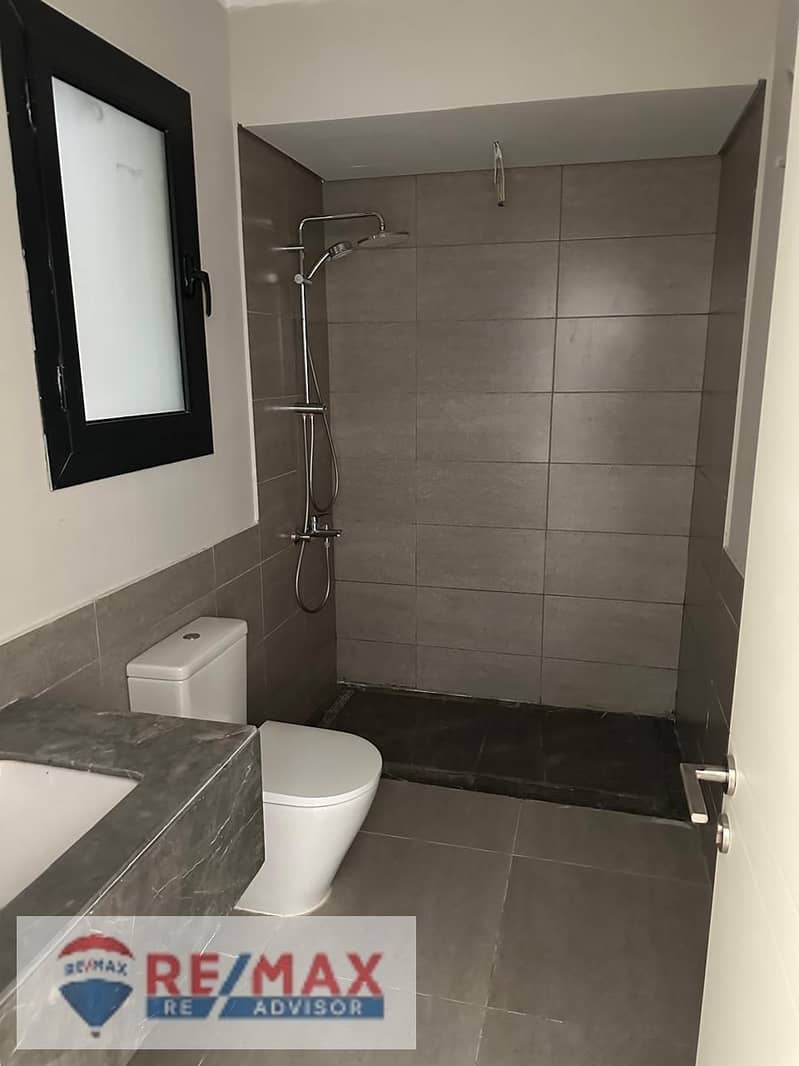 3 WhatsApp Image 2024-12-03 at 7.46. 52 PM. jpeg