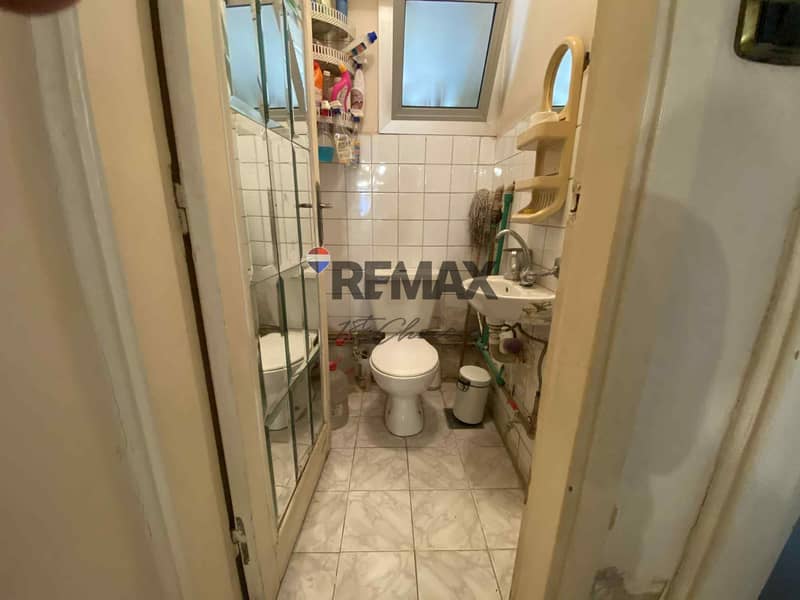 11 3b6aa0d7-454a-421e-90e8-3f108966caf4. jpg