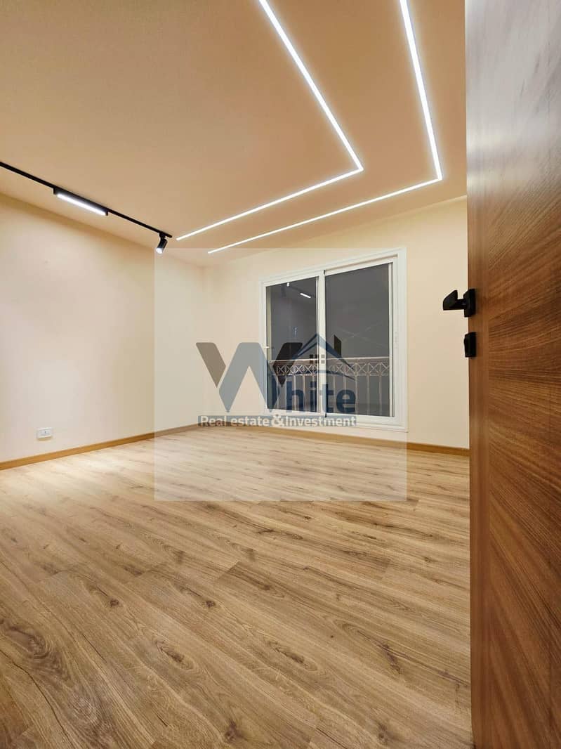 8 591741109_122218177646366379_8792462642636826805_n. jpg