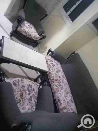 شقة 2 غرفة نوم للايجار في المعادي، القاهرة - IMG-20251202-WA0015. jpg