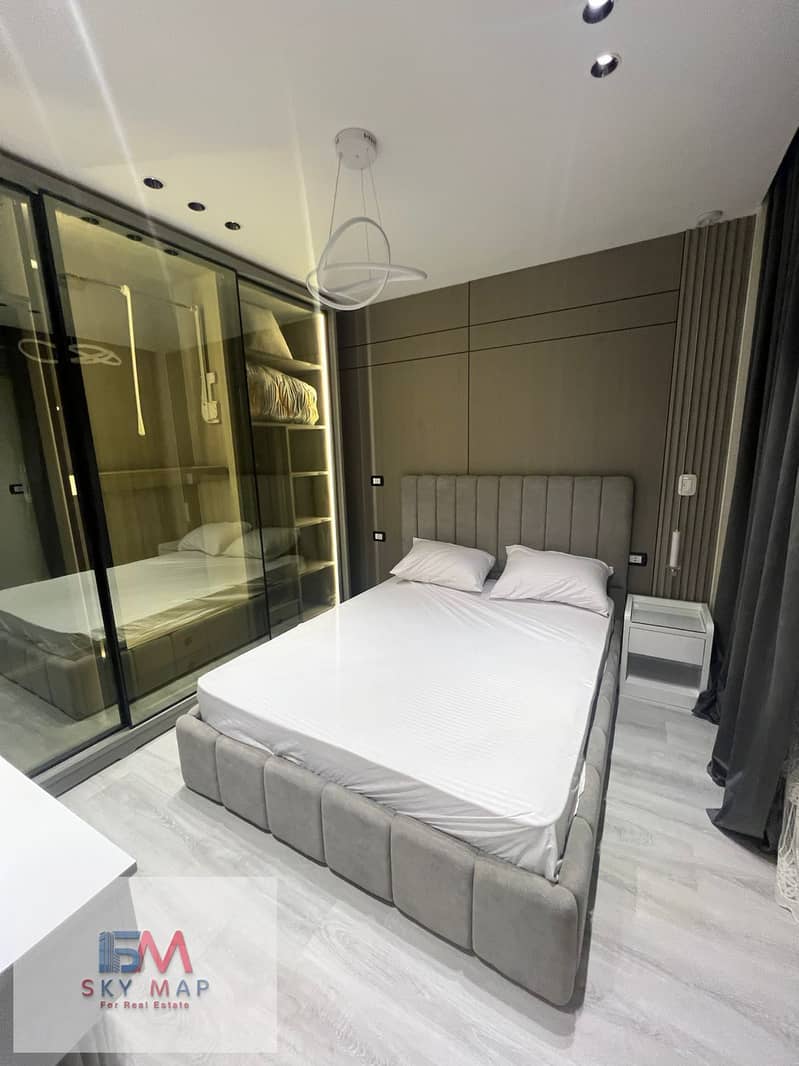 9 e45da4b4-1f30-4e86-b1fb-331559feb65c. jpg