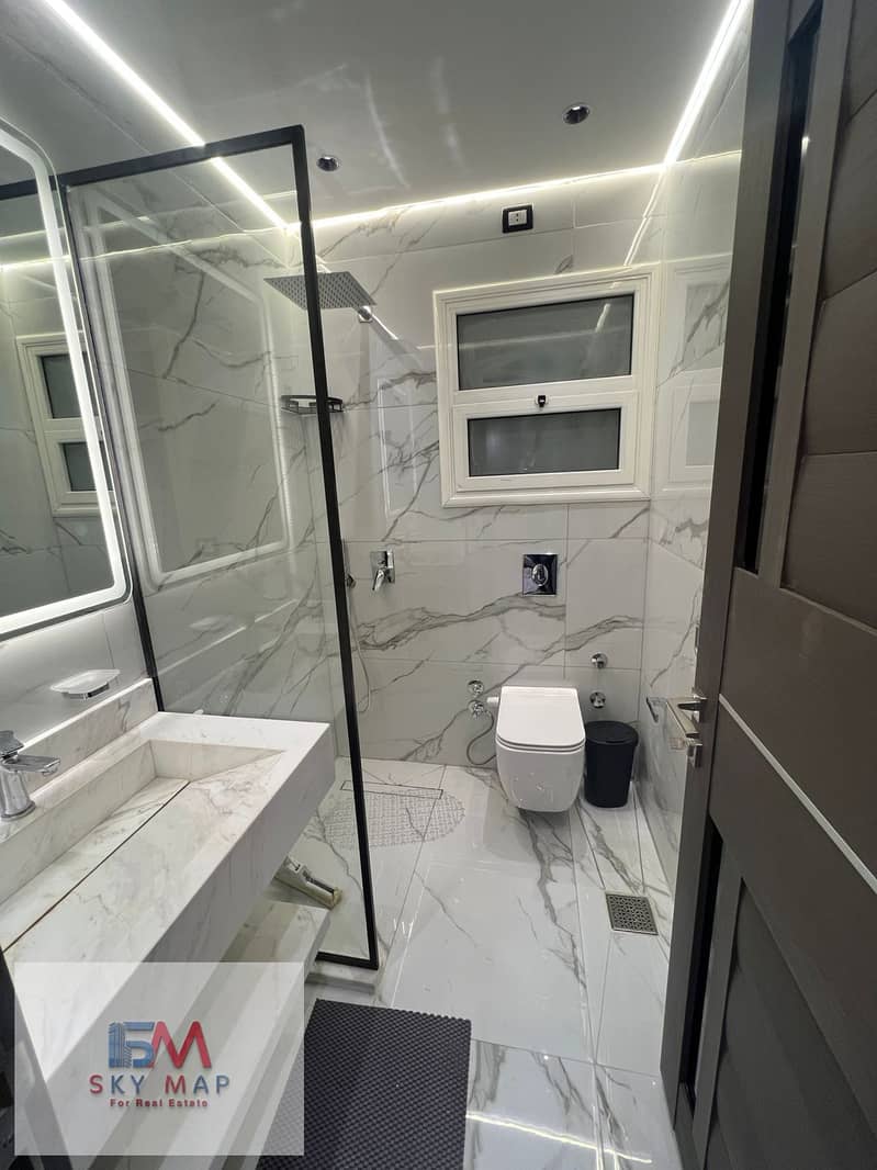 10 63debbbd-7e39-4511-80e6-9a83f5a20b01. jpg