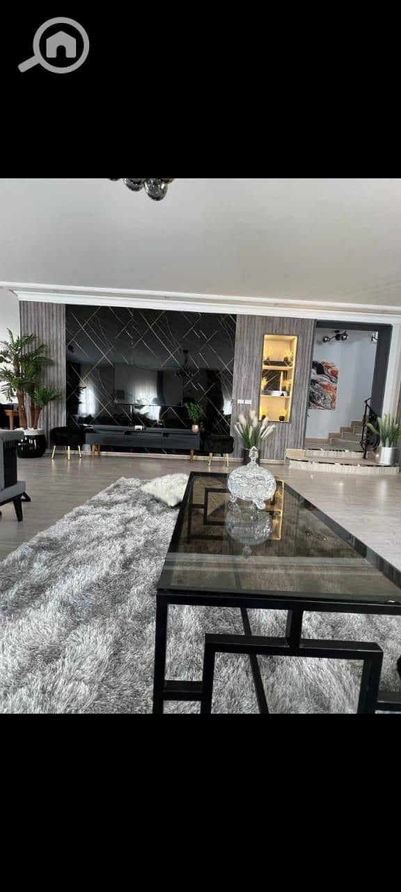 11 b73fb462-6881-4c24-bc21-c77d0c51b538. jpeg