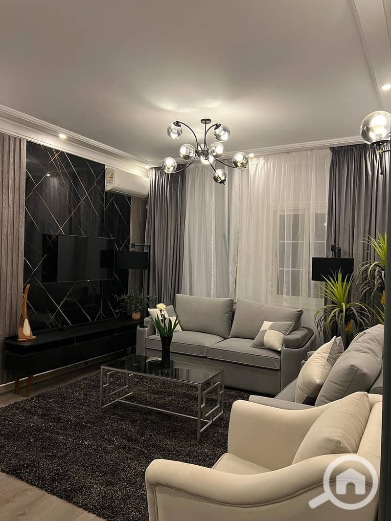 16 e3c12ce5-afa0-4eea-9f44-0e5886209cc2. jpeg