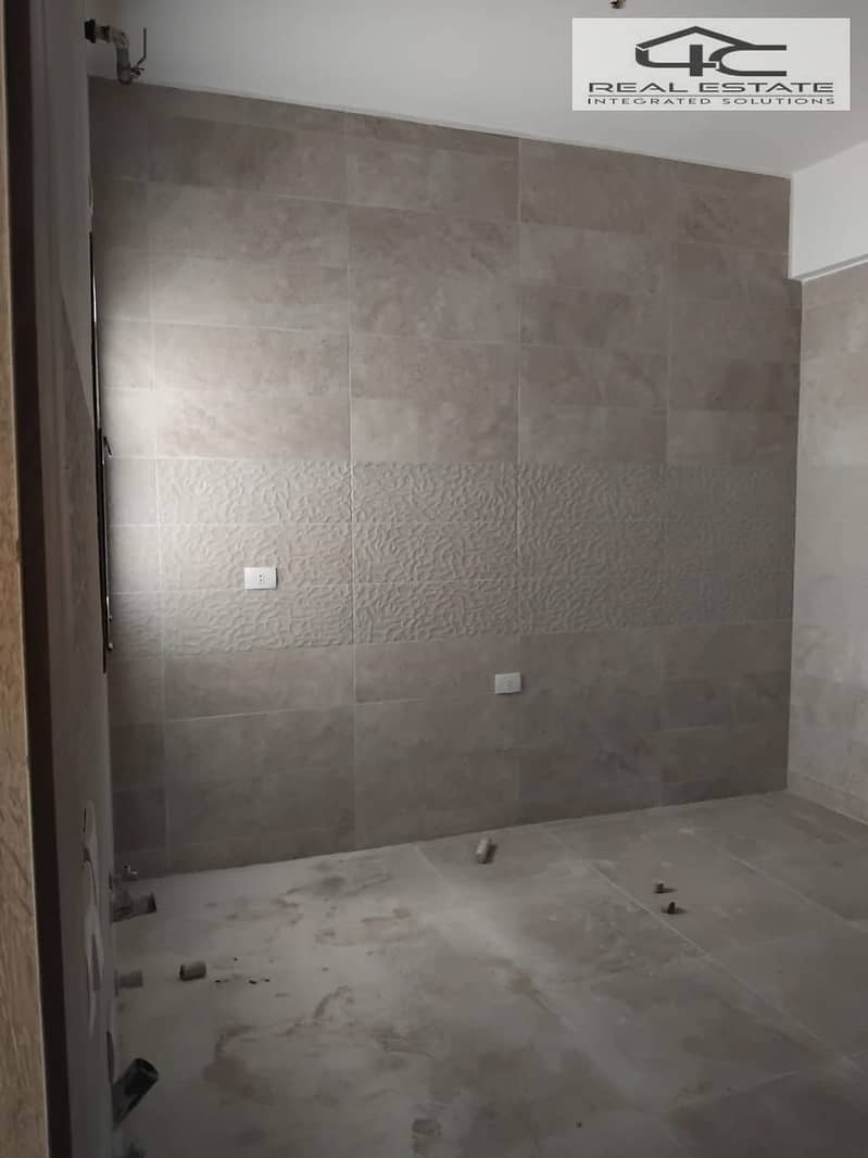 2 WhatsApp Image 2025-12-02 at 1.35. 51 PM (2). jpeg