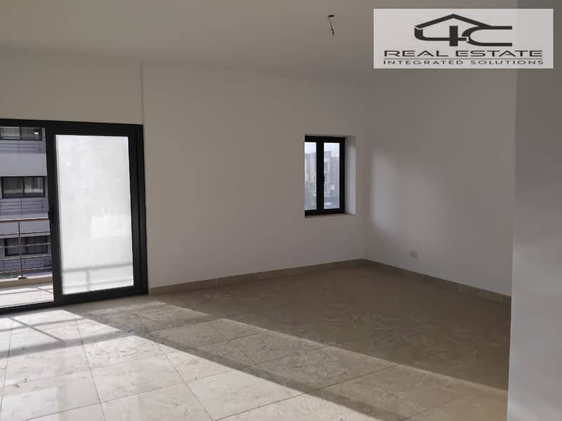 18 WhatsApp Image 2025-12-02 at 1.35. 54 PM (1). jpeg