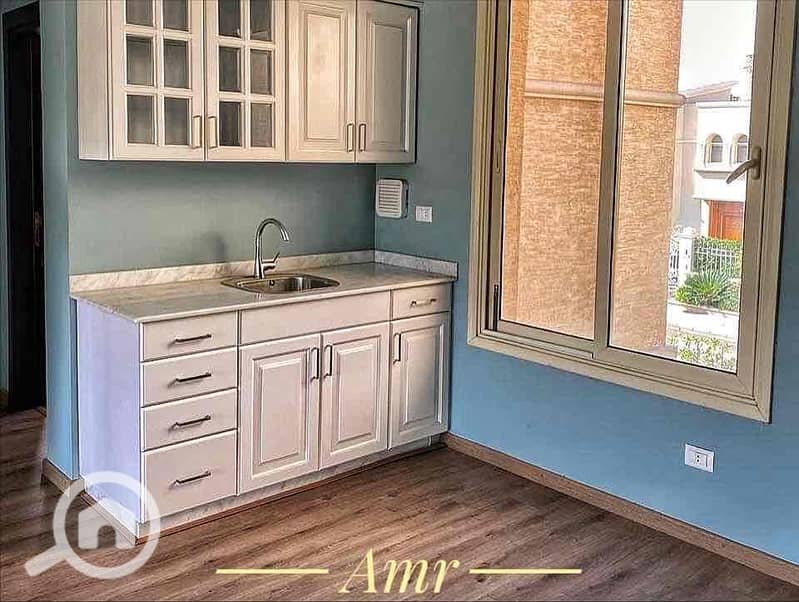 5 2E11E648-73F0-4564-B6B8-A431ED89897B. jpg