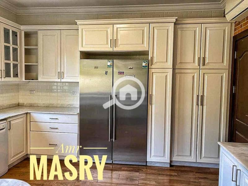 12 c151635d-8aa5-48e1-adef-4679240fbb64. jpg