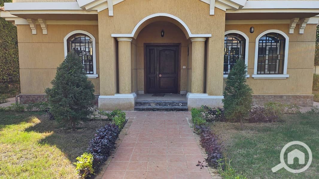 28 e9924868-d916-407d-8235-ffcd3b5373ff. jpeg