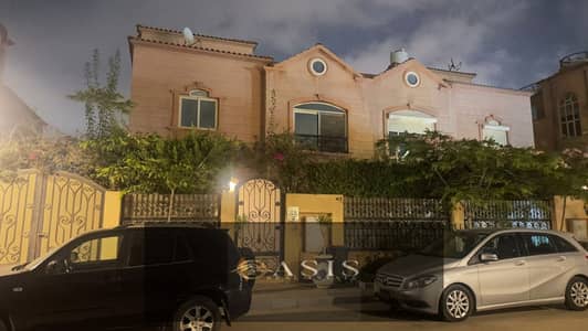 فیلا 3 غرف نوم للبيع في 6 أكتوبر، الجيزة - WhatsApp Image 2025-12-01 at 16.06. 04 (1). jpeg