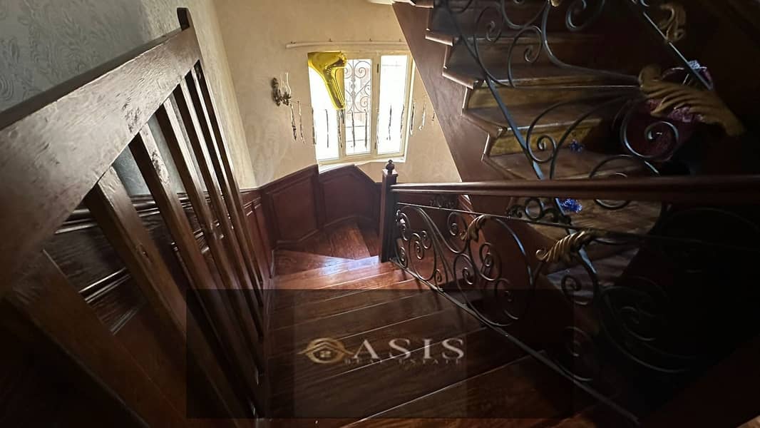 6 WhatsApp Image 2025-12-01 at 16.06. 05. jpeg