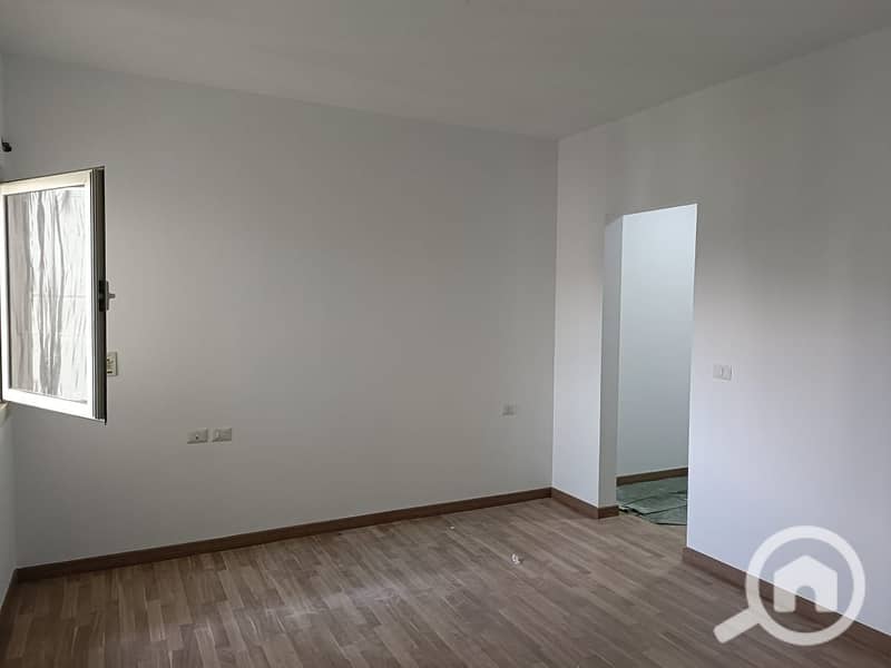 4 0aab8516-12f9-4027-aefa-158853cb054d. jpg